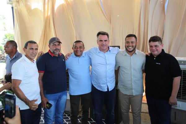 Ciro se reúne com prefeitos e lideranças em almoço promovido pelo deputado Fábio Xavier(Imagem:Ascom)