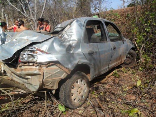 Primo de prefeito eleito morre em acidente na BR-404