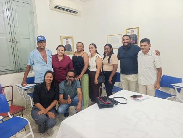 PCdoB de Floriano realiza encontro político com participação da deputada Elisângela Moura.(Imagem:FlorianoNews)