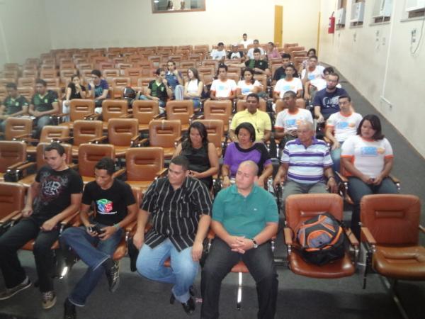 Alunos de Floriano são premiados na etapa regional do Desafio Sebrae