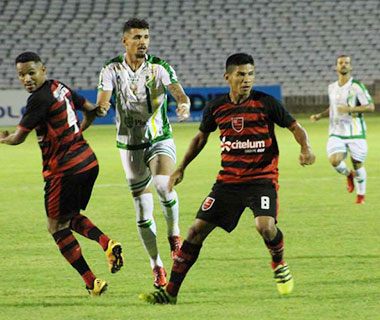 Altos reassume a liderança do Campeonato Piauiense