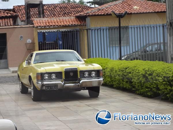 Empres&aacute;rios participar&atilde;o de feira de carros antigos em SP.(Imagem:FlorianoNews)