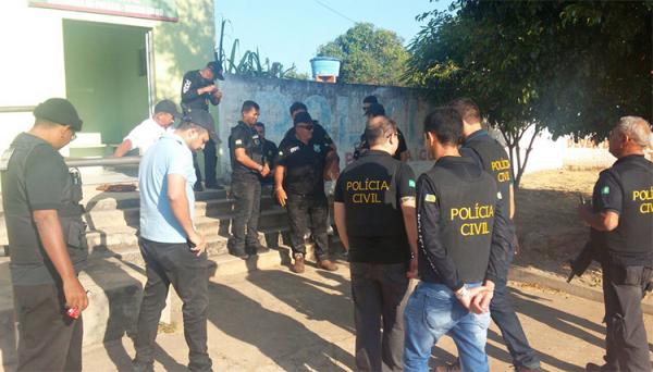 Polícia deflagra operação contra roubo e estupro; cinco são presos