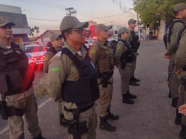 Floriano refor&ccedil;a seguran&ccedil;a com opera&ccedil;&atilde;o integrada das Pol&iacute;cias Militar e Civil(Imagem:FlorianoNews)