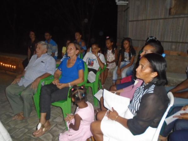 Fieis devotos festejam Santo Ant&ocirc;nio na zona rural de Floriano.(Imagem:FlorianoNews)