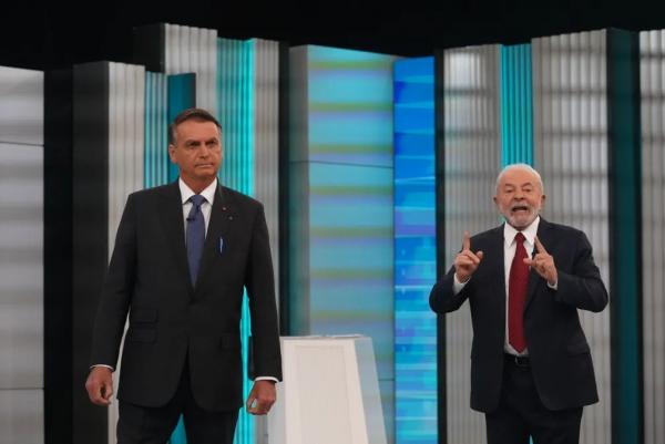 Lula lembra "pílula abortiva", e Bolsonaro rebate no debate da Globo