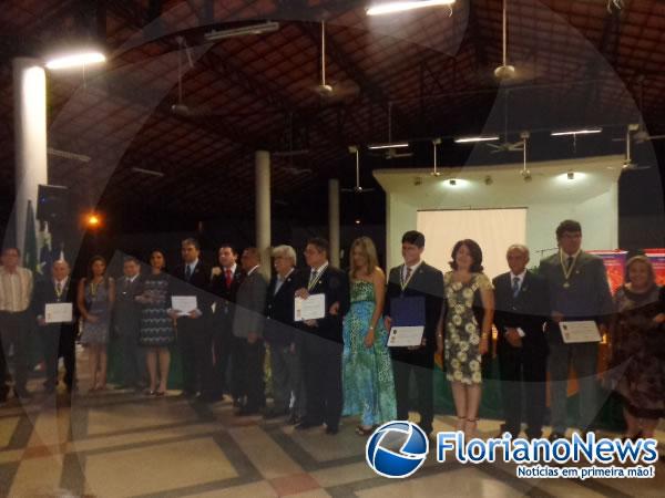 Clubes de Rotary de Floriano empossam nova presid&ecirc;ncia.(Imagem:FlorianoNews)
