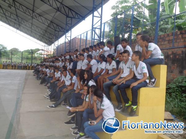 CEEP realiza palestra sobre import&acirc;ncia do gr&ecirc;mio estudantil.(Imagem:FlorianoNews)