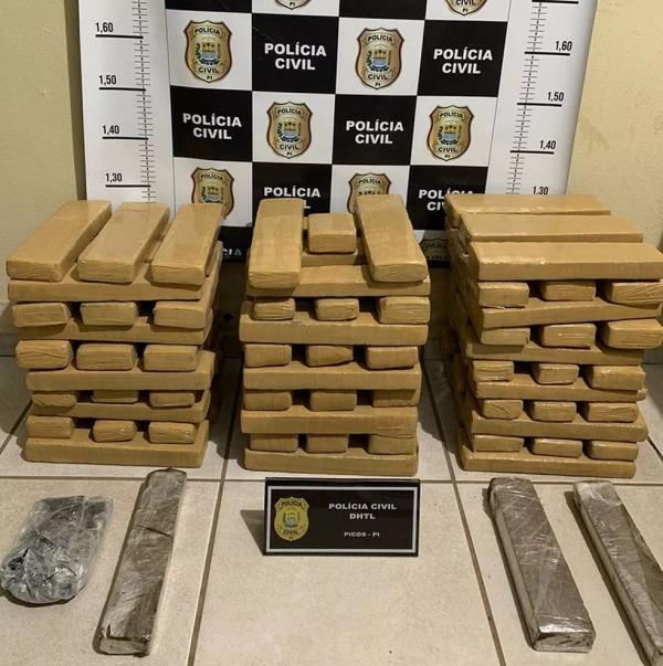Operação apreende 97 tabletes de maconha e prende um homem por tráfico de drogas no Sul do Piauí