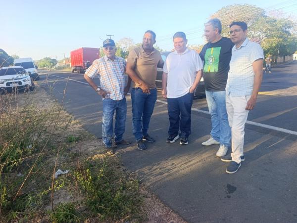 Bairro Melad&atilde;o recebe mais de 20 mil metros quadrados de pavimenta&ccedil;&atilde;o asf&aacute;ltica em Floriano(Imagem:FlorianoNews)