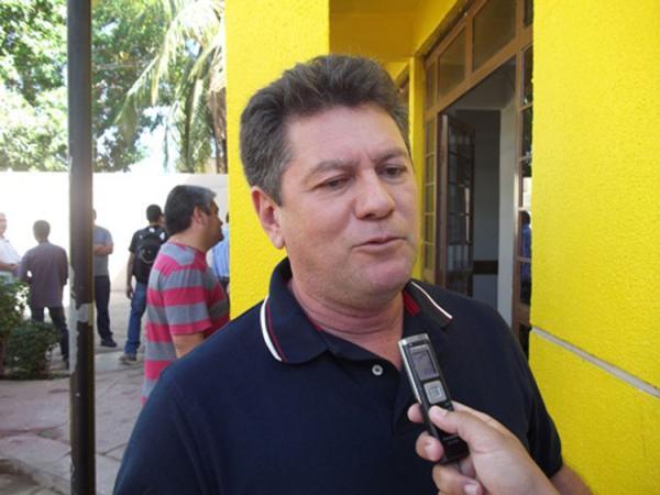 Prefeito Avelar Ferreira.(Imagem:Divulga&ccedil;&atilde;o)