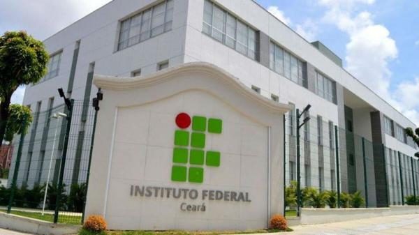 IFCE lança edital de concurso para técnico com salários de até R$ 4,1 mil