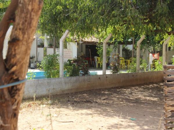 Suspeito de estuprar jovem de 17 anos em balneário é solto em Oeiras