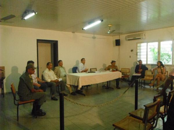 Reunião discutiu liberação de Clubes para realização de eventos em Floriano