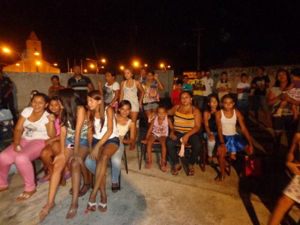 Alunos da Unidade Integrada Domingos Machado comemoraram o Dia do Folclore.(Imagem:FlorianoNews)