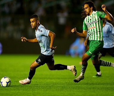 Grêmio empata sem gols com o Juventude pela Copa do Brasil