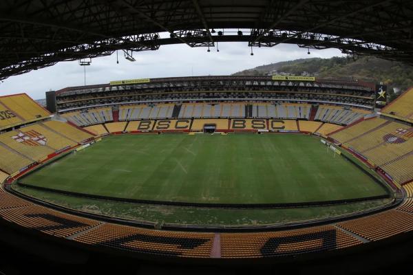 Voo, hotel, treinos e estádio: conheça a logística e estrutura gigante do Flamengo para a final