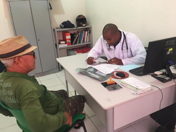 Raymel Kessel atuava como m&eacute;dico na cidade de Ilha Grande.(Imagem:Arquivo Pessoal)