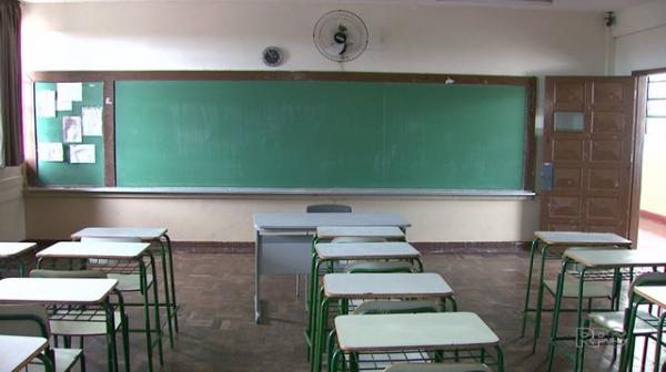 56% dos alunos que não estudaram na pandemia apontam como motivo a busca por emprego, diz pesquisa