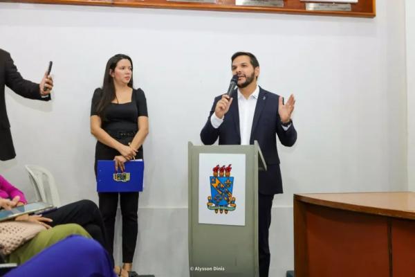 Washington Bandeira, secret&aacute;rio da Educa&ccedil;&atilde;o.(Imagem:Alysson Dinis)