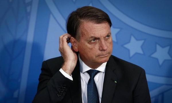 Bolsonaro: "O Brasil está quebrado. Não consigo fazer nada"