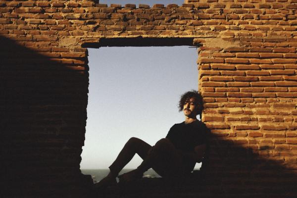 Rafa Martins vislumbra outro horizonte musical no primeiro álbum solo, "Paisagens"