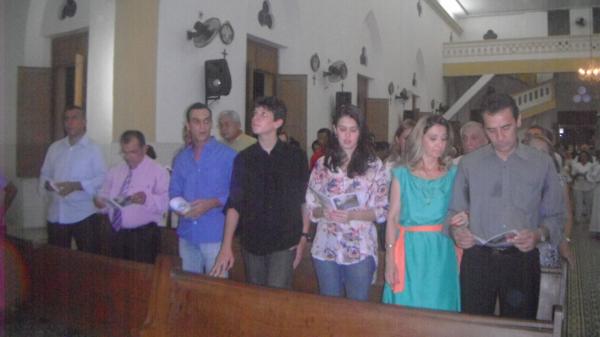 Gilberto e Salom&atilde;o participam de Missa em A&ccedil;&atilde;o de Gra&ccedil;as pela vit&oacute;ria.(Imagem:FlorianoNews)