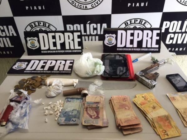 Irmãos são presos sob suspeita de tráfico de drogas no Piauí