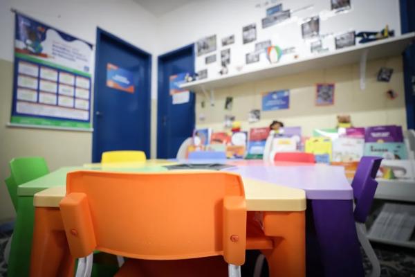 Recife abre concurso com 340 vagas na educação e salário de até R$ 4,5 mil; saiba como se inscrever