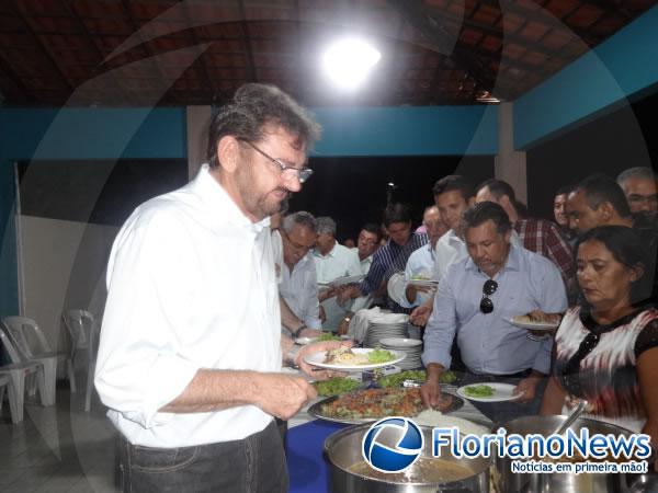 Jantar de confraterniza&ccedil;&atilde;o(Imagem:FlorianoNews)