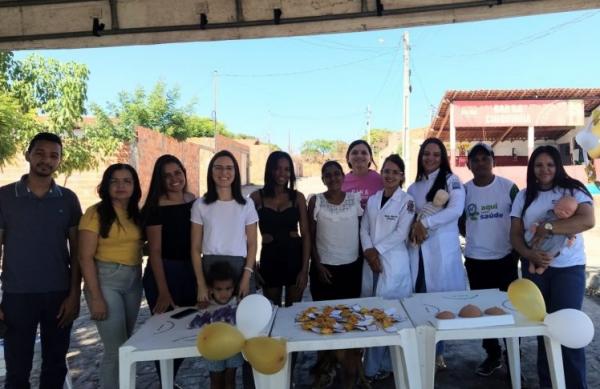 Equipe da UBS PAM vai até comunidade para alertar sobre leite materno