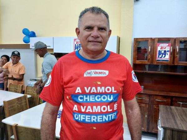 Valderi Monteiro, propriet&aacute;rio das Lojas Vamol.(Imagem:FlorianoNews)