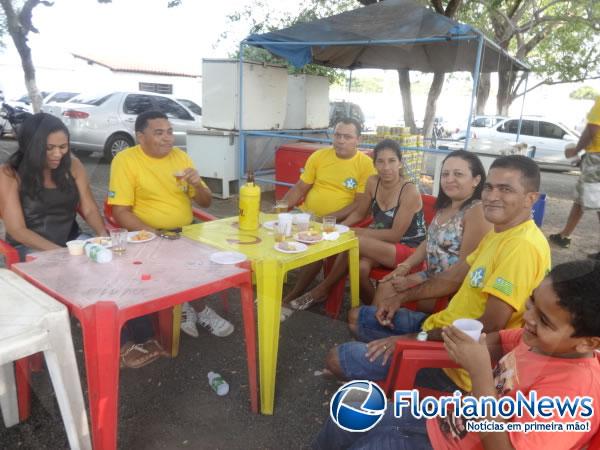 Associa&ccedil;&atilde;o dos Ex-Combatentes do Exercito realizou 8&ordm; encontro em Floriano.(Imagem:FloranoNews)