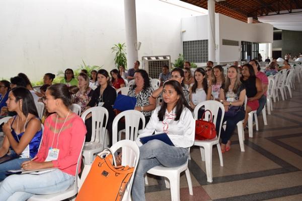 Floriano sedia a II Confer&ecirc;ncia Regional dos Direitos da Pessoa com Defici&ecirc;ncia.(Imagem:Secom)