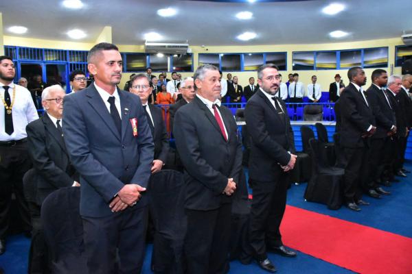 Câmara Municipal de Floriano realiza sessão solene em homenagem aos maçons