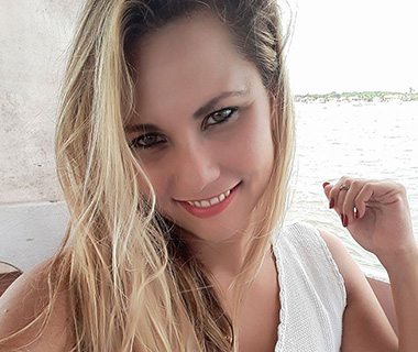 Estudante de Jornalismo some ao sair de casa; desaparecida há sete dias