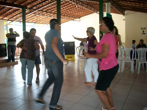 Servidores aposentados s&atilde;o homenageados pelo SINTE-PI.(Imagem:FlorianoNews)