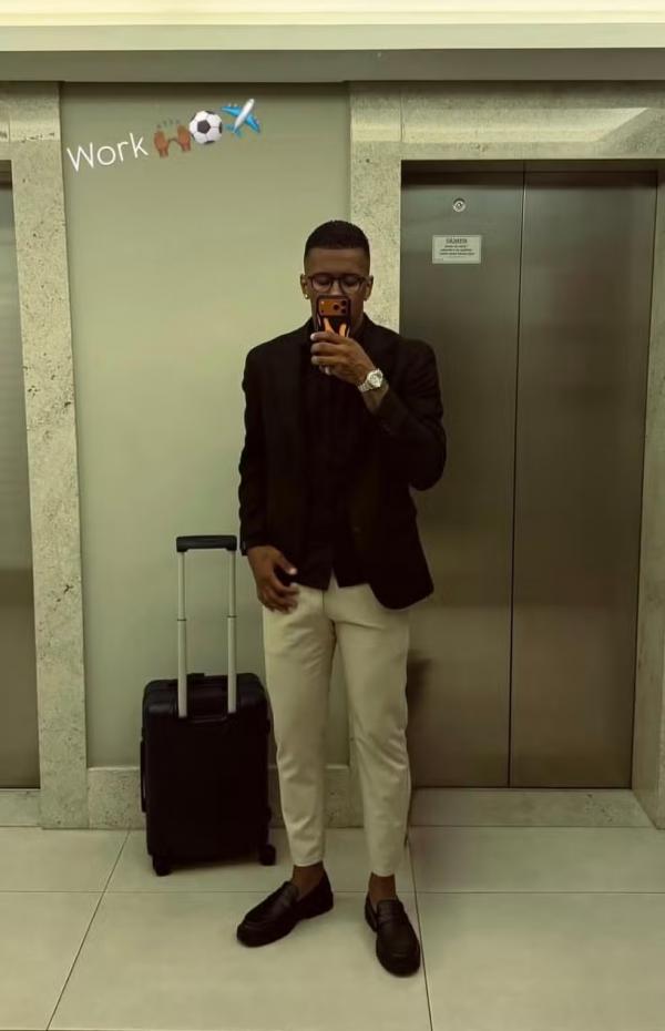 William Bento, um dos empres&aacute;rios de Luiz Henrique, postou foto viajando para o Rio de Janeiro.(Imagem:Divulga&ccedil;&atilde;o)