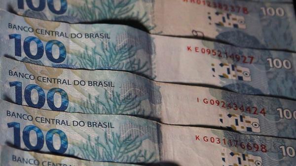 Caixa começa a pagar Bolsa Família de R$ 600 nesta quarta-feira