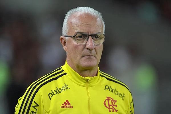 Incrédulo, Dorival fica magoado com condução de sua saída do Flamengo