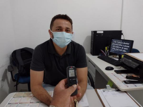 "Ainda estamos vivendo um momento de pandemia global", disse o Coordenador de Vacinação de BG