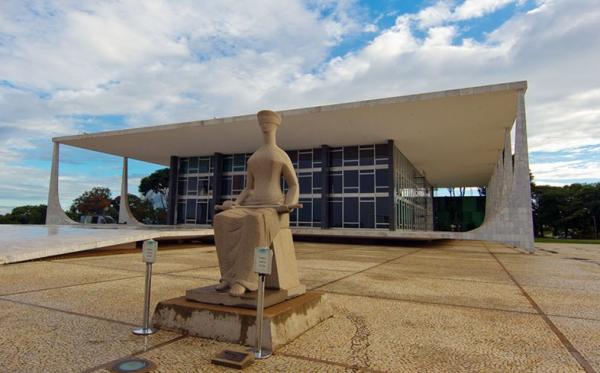 Deputadas aliadas cobram Lula em carta por indicação de mulher negra ao STF