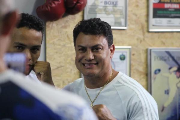 Popó elogia desempenho de Whindersson em luta de boxe: "O menino aprendeu"