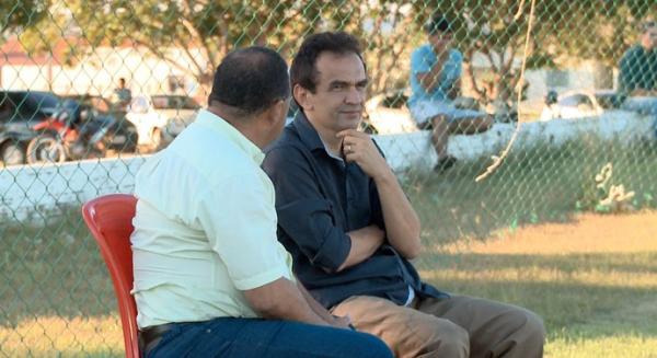 Elizeu nega panelinhas e atesta: troca de treinadores trouxe "aflição interna"