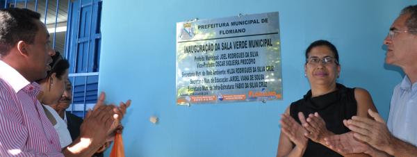 Placa (Imagem:Andr&eacute; Ozias)
