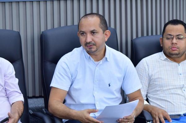 Vereador Marcony Alisson, presidente da C&acirc;mara Municipal de Floriano.(Imagem:CMF)