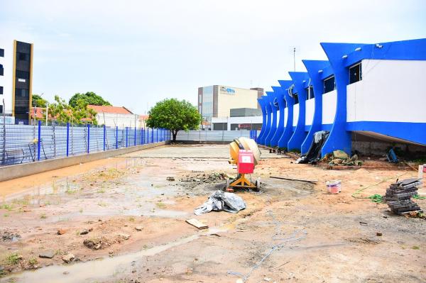 Câmara de Floriano recebe carta branca do TCE-PI para concluir obra do estacionamento.(Imagem:CMF)