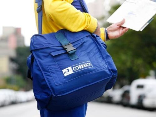 Correios realiza mutirões no fim de semana para entregar cartas