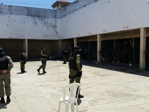 Preso sentenciado por três mortes é assassinado em pavilhão de presídio