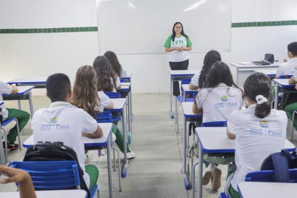 Escolas públicas e privadas do Piauí serão obrigadas a substituir as campainhas